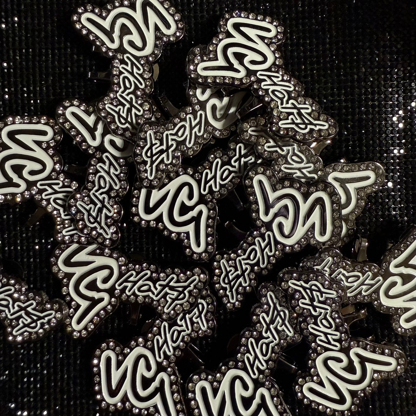 LG HATS RHINESTONE HAT CLIP