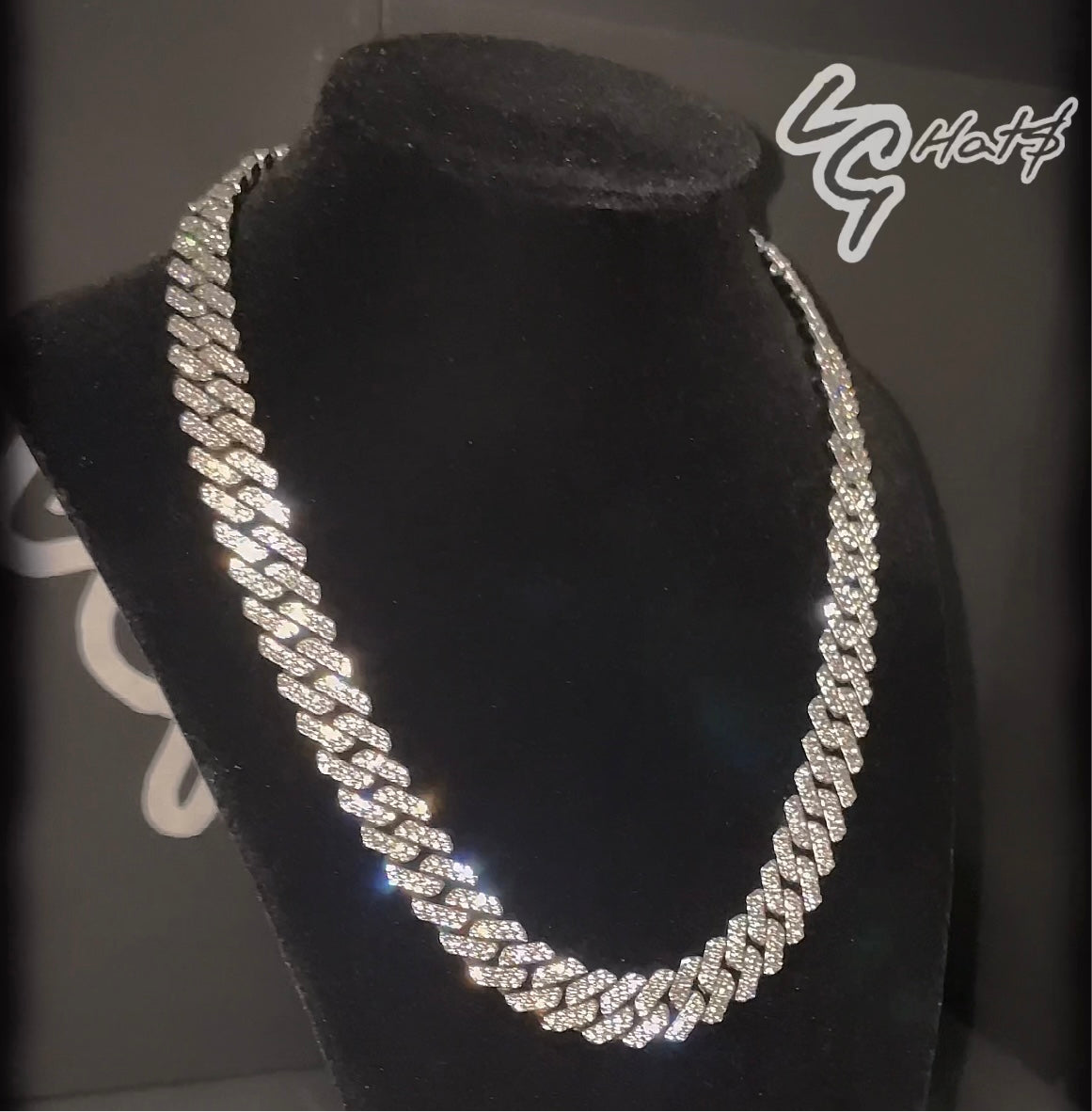 RHINESTONE CUBAN LINK