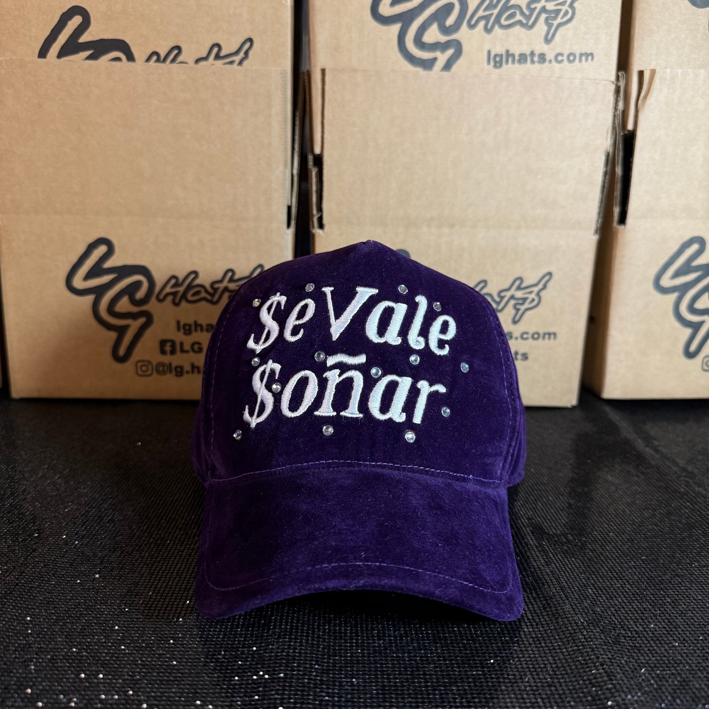 SE VALE SOÑAR VELVET PURPLE